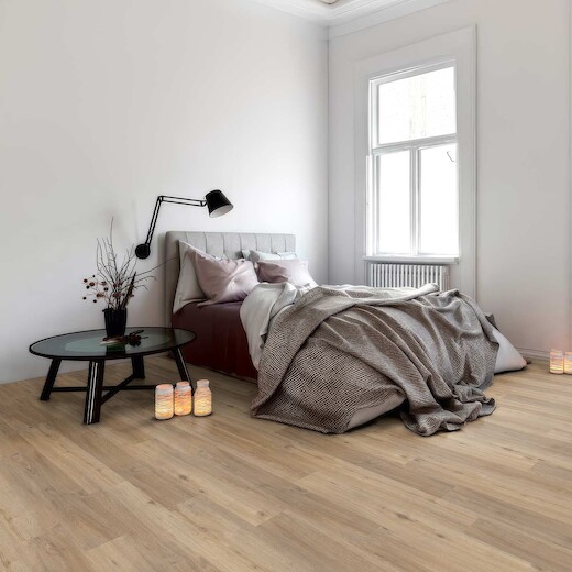 LVT